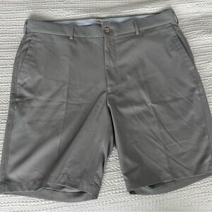 Peter Millar Men's Gray Flat Front Shorts